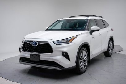 Used 2021 Toyota Highlander Platinum