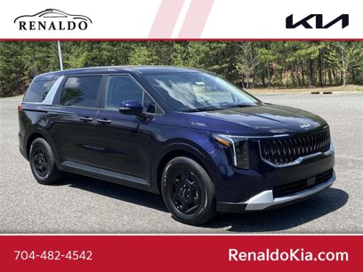 New 2025 Kia Carnival LX