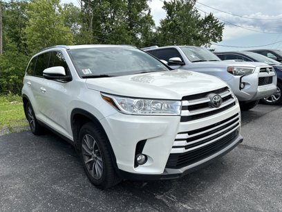 Used 2019 Toyota Highlander XLE