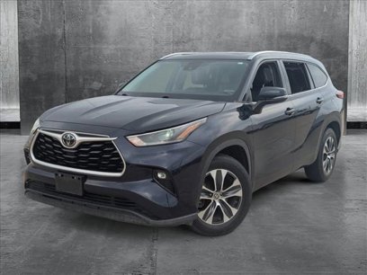 Used 2021 Toyota Highlander XLE
