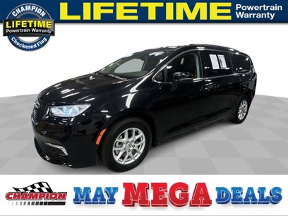 Used 2022 Chrysler Pacifica Touring-L