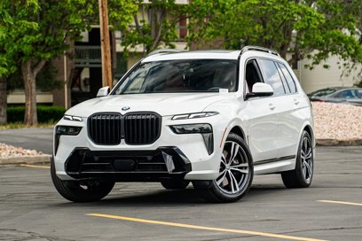 Used 2025 BMW X7 xDrive40i w/ Executive Package