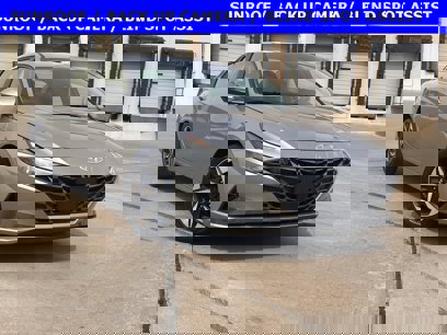 Used 2022 Hyundai Elantra SEL w/ Convenience + Premium Package