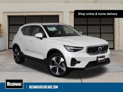 Certified 2025 Volvo XC40 B5 Plus