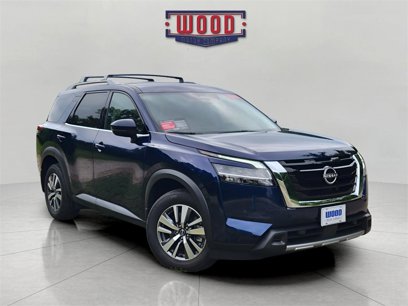 Used 2024 Nissan Pathfinder SL