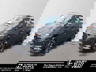 Certified 2022 Hyundai Elantra SEL w/ Convenience + Premium Package