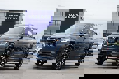 Certified 2022 Volvo XC90 T6 Momentum w/ Advanced Package