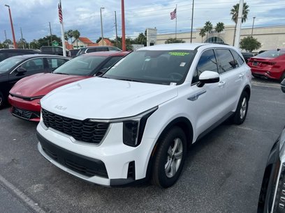 Used 2025 Kia Sorento LX