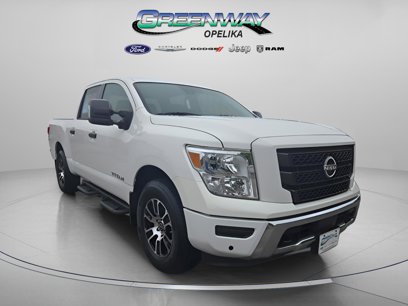 Used 2024 Nissan Titan SV w/ SV Convenience Package