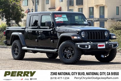 New 2025 Jeep Gladiator Sport