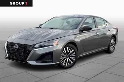 Used 2024 Nissan Altima 2.5 SV