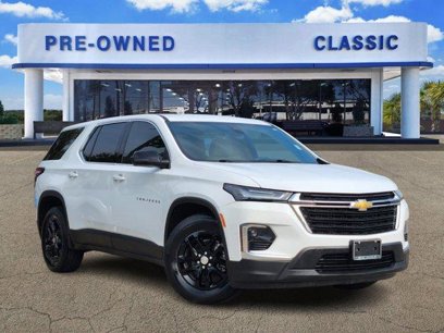 Used 2023 Chevrolet Traverse LS
