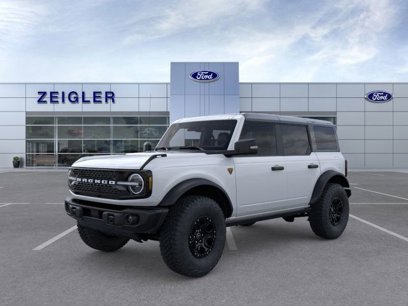 New 2025 Ford Bronco Badlands w/ Sasquatch Package