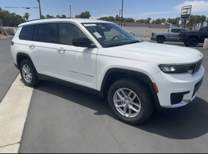 Used 2023 Jeep Grand Cherokee L Laredo