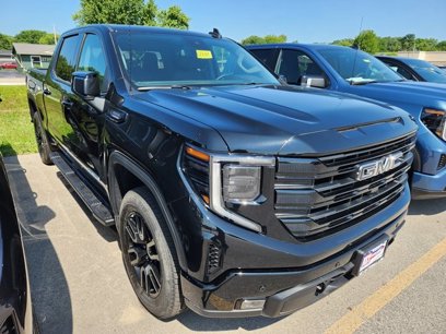 New 2025 GMC Sierra 1500 Elevation w/ Elevation Premium Package