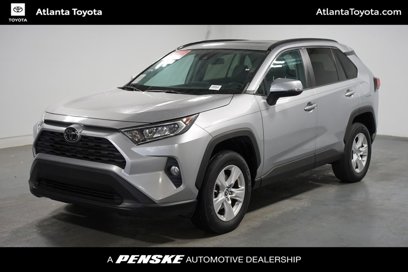 Used 2019 Toyota RAV4 XLE w/ Phone Cable & Charge Package