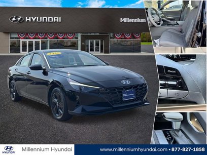 Certified 2023 Hyundai Elantra SEL w/ Cargo Package