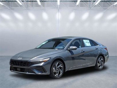 Certified 2024 Hyundai Elantra SEL w/ Convenience Package