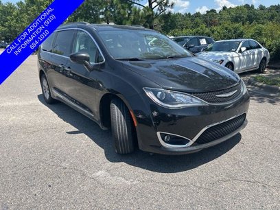 Used 2017 Chrysler Pacifica Touring-L