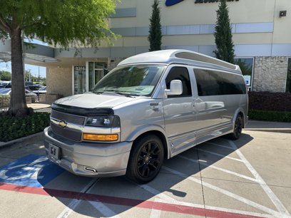 Used 2022 Chevrolet Express 2500 Extended w/ Enhanced Convenience Package