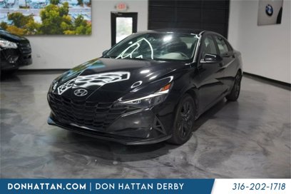 Used 2023 Hyundai Elantra Blue
