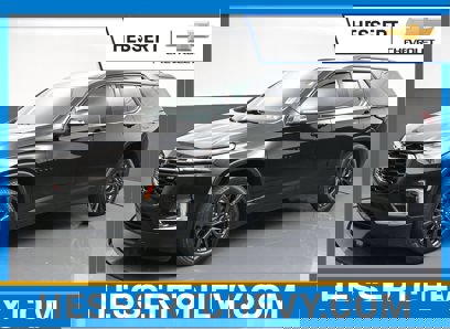 Used 2023 Chevrolet Traverse RS