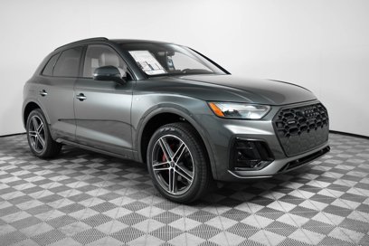 New 2025 Audi Q5 e Premium Plus