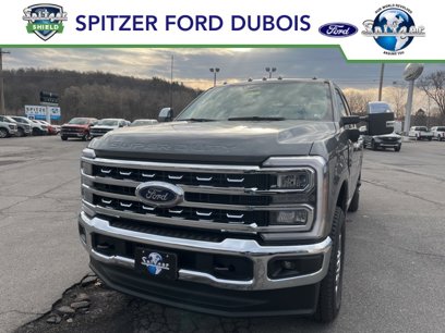 New 2025 Ford F350 Lariat w/ Chrome Package