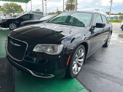 Used 2018 Chrysler 300 Touring L