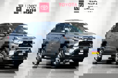 New 2025 Toyota RAV4 LE