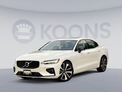 Certified 2022 Volvo S60 B5 Momentum w/ Premium Package