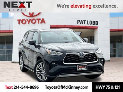 Used 2023 Toyota Highlander Platinum