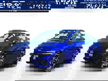 New 2025 Hyundai Elantra SEL