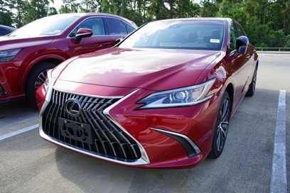 Certified 2024 Lexus ES 250 w/ Premium Package