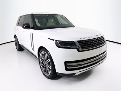 Used 2025 Land Rover Range Rover SE