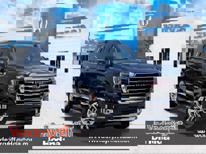 Used 2023 GMC Yukon SLT