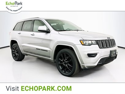 Used 2020 Jeep Grand Cherokee Altitude