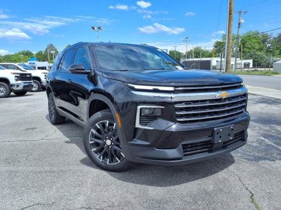 New 2025 Chevrolet Traverse LT w/ Sun and Wheel Package