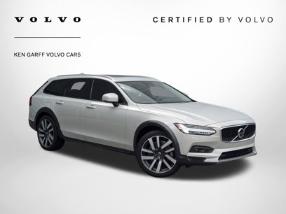 Used 2022 Volvo V90 B6 Cross Country w/ Advanced Package