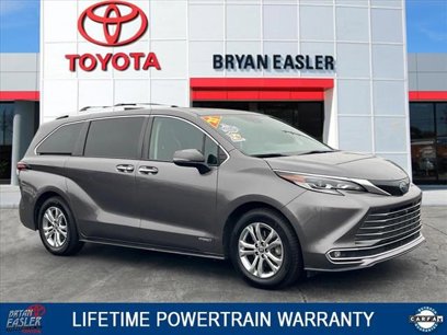 Used 2021 Toyota Sienna Platinum