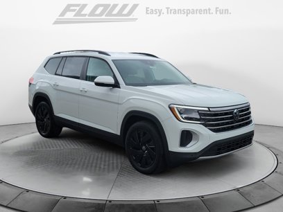 Certified 2025 Volkswagen Atlas SE w/ Black Wheel Package