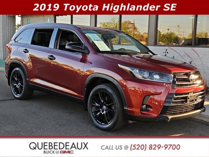 Used 2019 Toyota Highlander SE