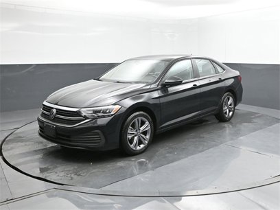 Used 2024 Volkswagen Jetta SE