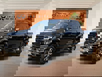 Used 2017 Ford F150 Raptor w/ Equipment Group 802A Luxury