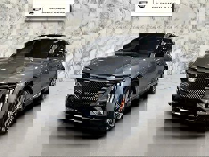 Used 2024 Cadillac Lyriq Luxury w/ LPO, Floor Liner Package