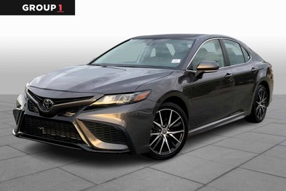 Used 2023 Toyota Camry SE