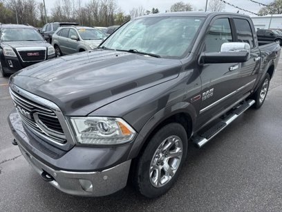 Used 2016 RAM 1500 Laramie w/ Convenience Group