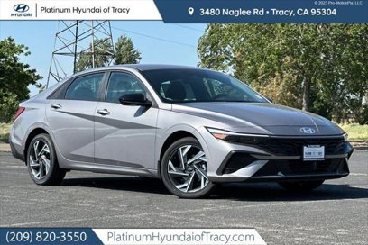 New 2025 Hyundai Elantra SEL