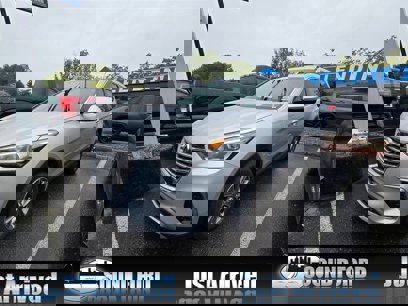 Used 2017 Hyundai Santa Fe SE