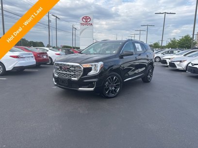 Used 2024 GMC Terrain Denali w/ Black Diamond Edition